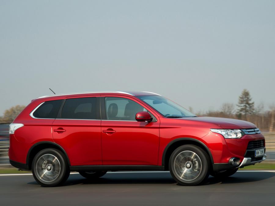  Mitsubishi Outlander 2014 года  (фото 113 из 136)